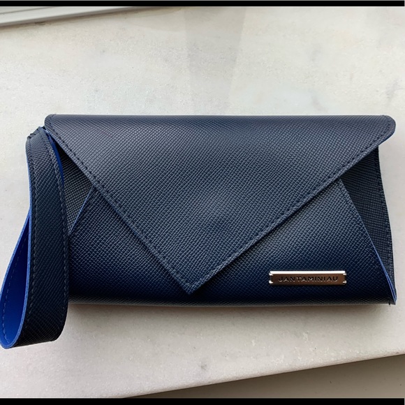 Wallet - Picture 2 of 5